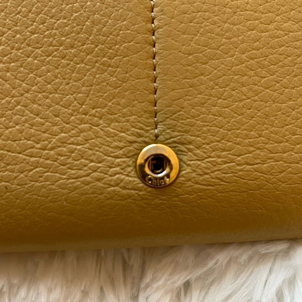 Chloe Authentic Wallet - Picture 8 of 16